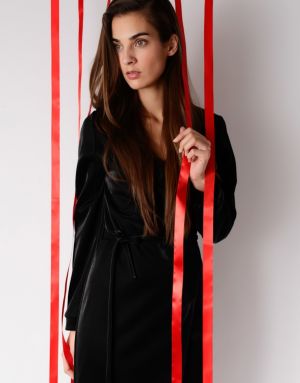 #15907 - Laura (17)